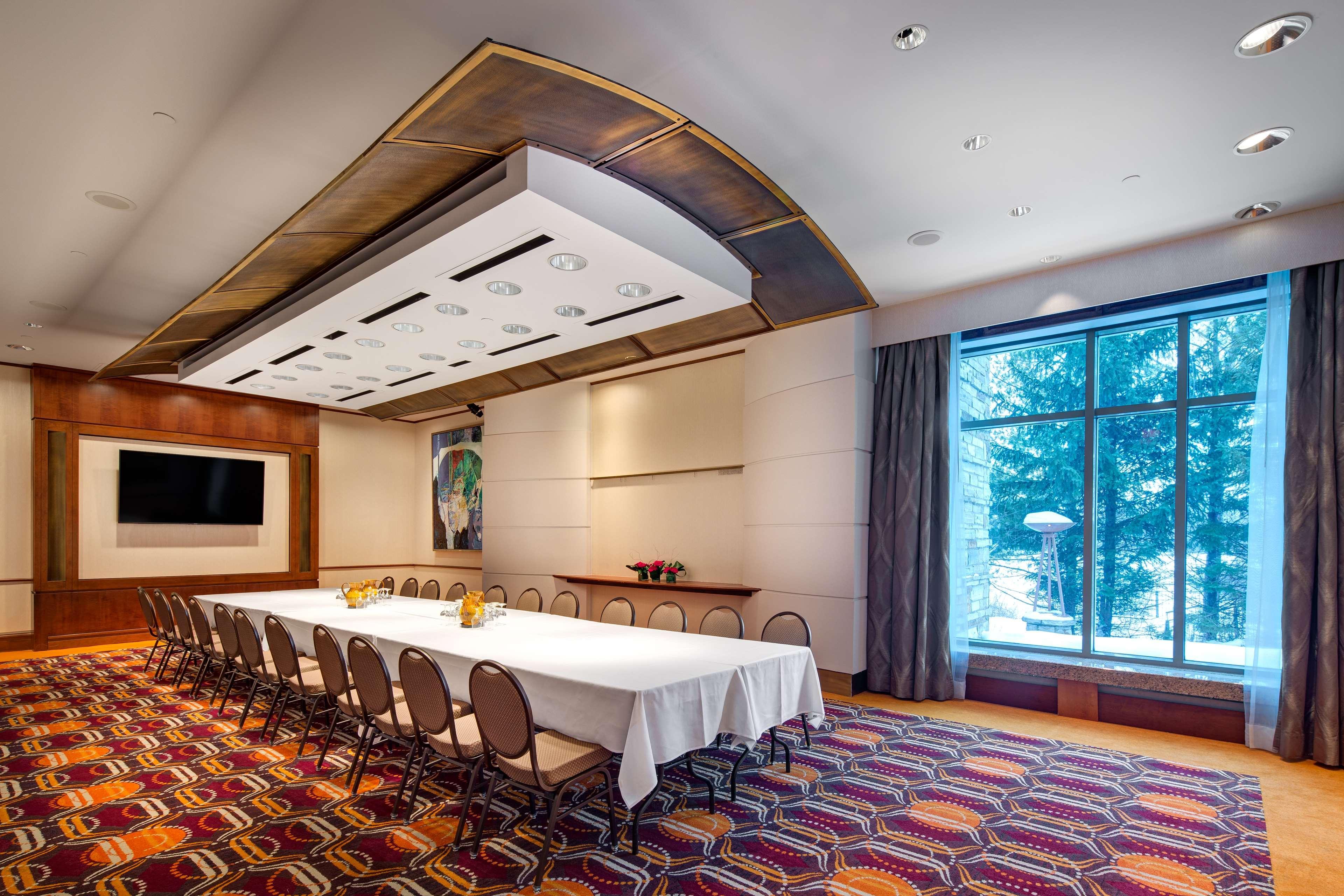 Hilton Lac-Leamy Гатино Екстериор снимка