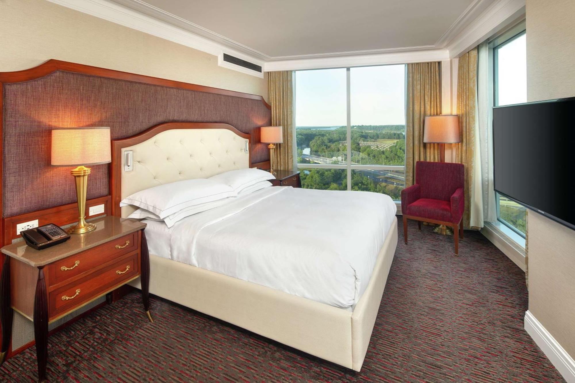 Hilton Lac-Leamy Гатино Екстериор снимка