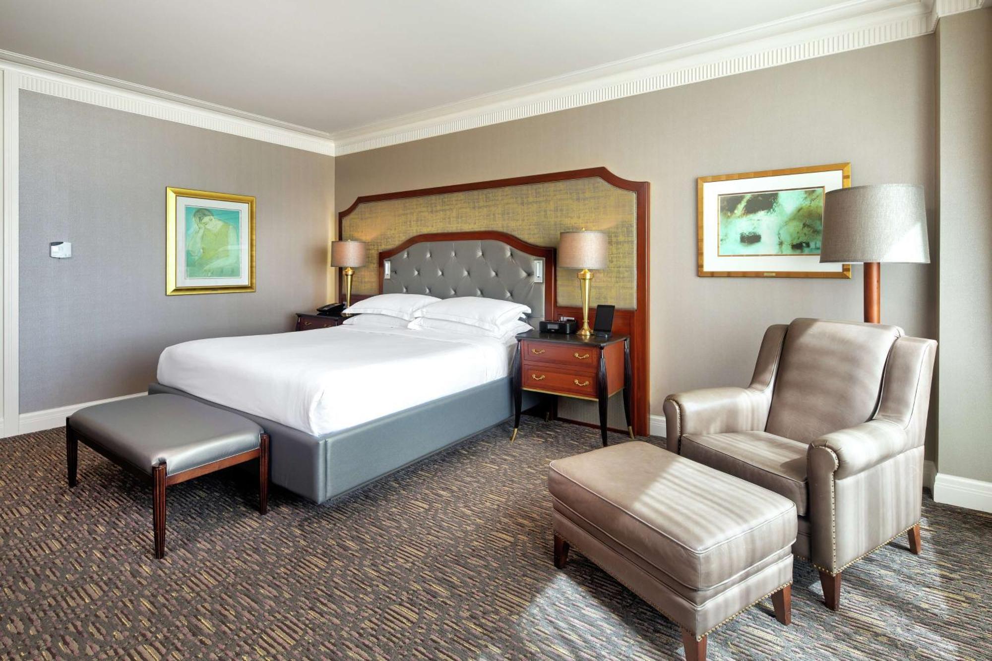 Hilton Lac-Leamy Гатино Екстериор снимка