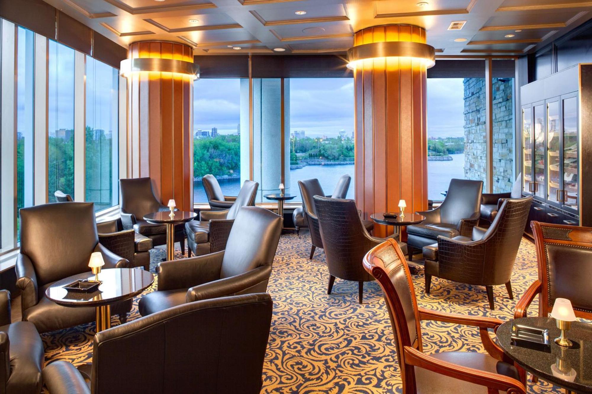 Hilton Lac-Leamy Гатино Екстериор снимка